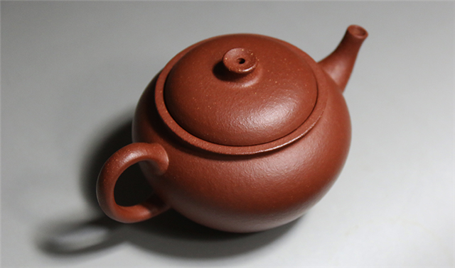 How Should an Idle Purple Clay Teapot Be Stored?-1