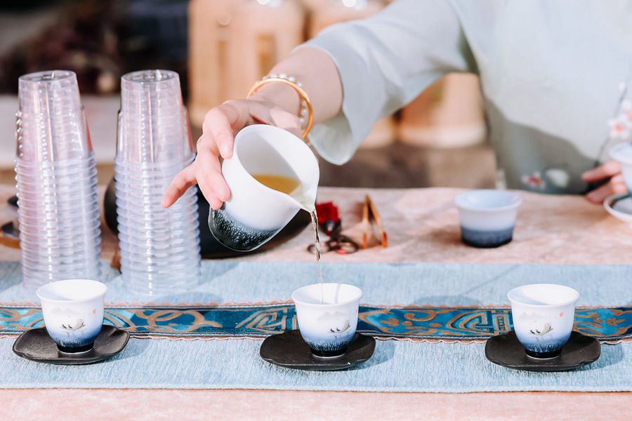 Buddhist Hand Tea Brewing Method —— Enjoy Every Aroma-Filled Moment-1