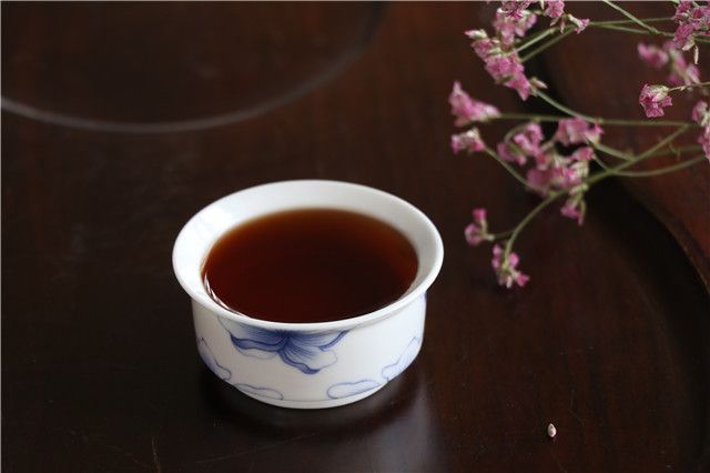 What are the benefits of drinking a cup of Pu'er tea every day?-4