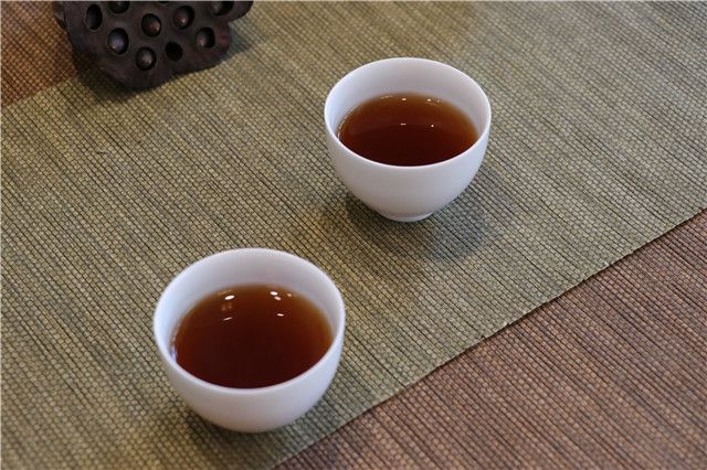 Benefits and Effects of Pu'er Ripened Tea for Women-3