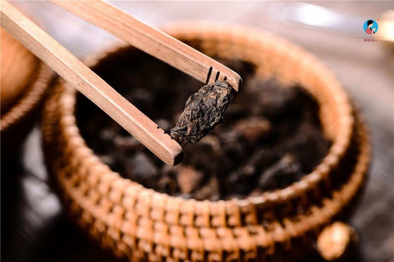 Which is More Suitable for Long-term Storage: Sheng Pu'er or Shou Pu'er?-2