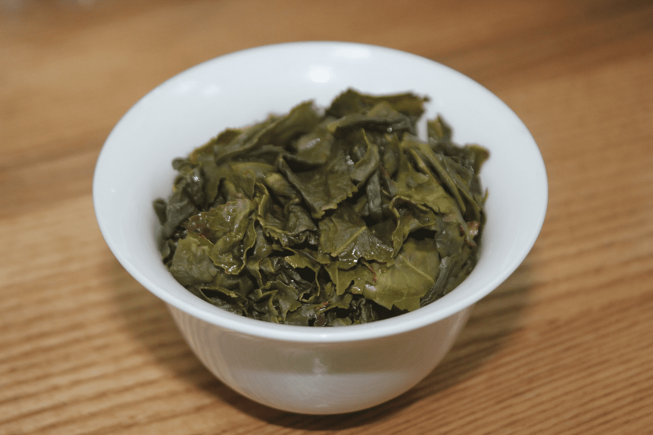 Tieguanyin: What Kind of Tea Is It? An Introduction to This Unique Oolong Tea in One Cup-4