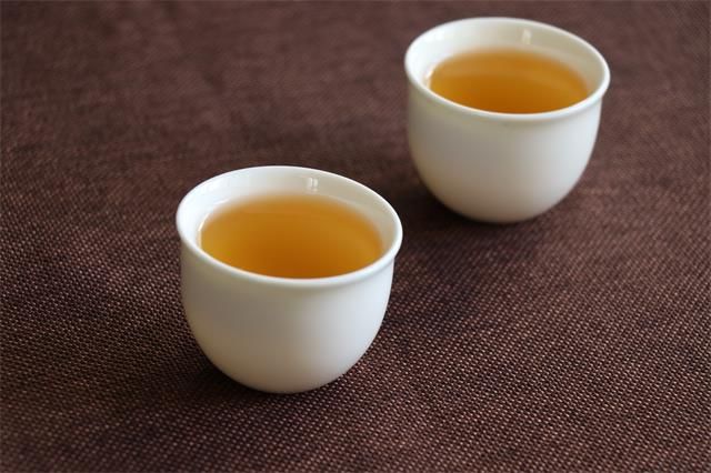 Can Black Tea Be Used for Gongfu Brewing?-3