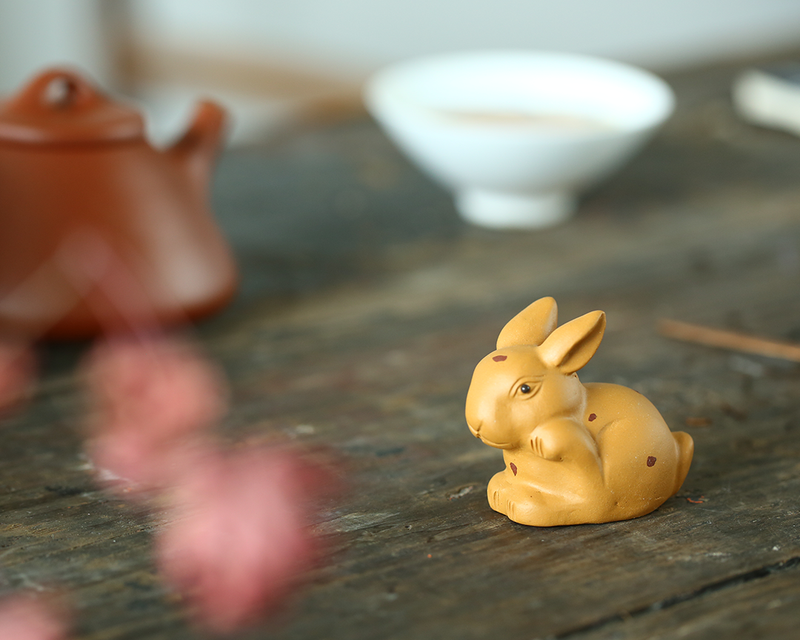 Details Determine Feng Shui: Have You Placed Your Tea Figurines Correctly?-12