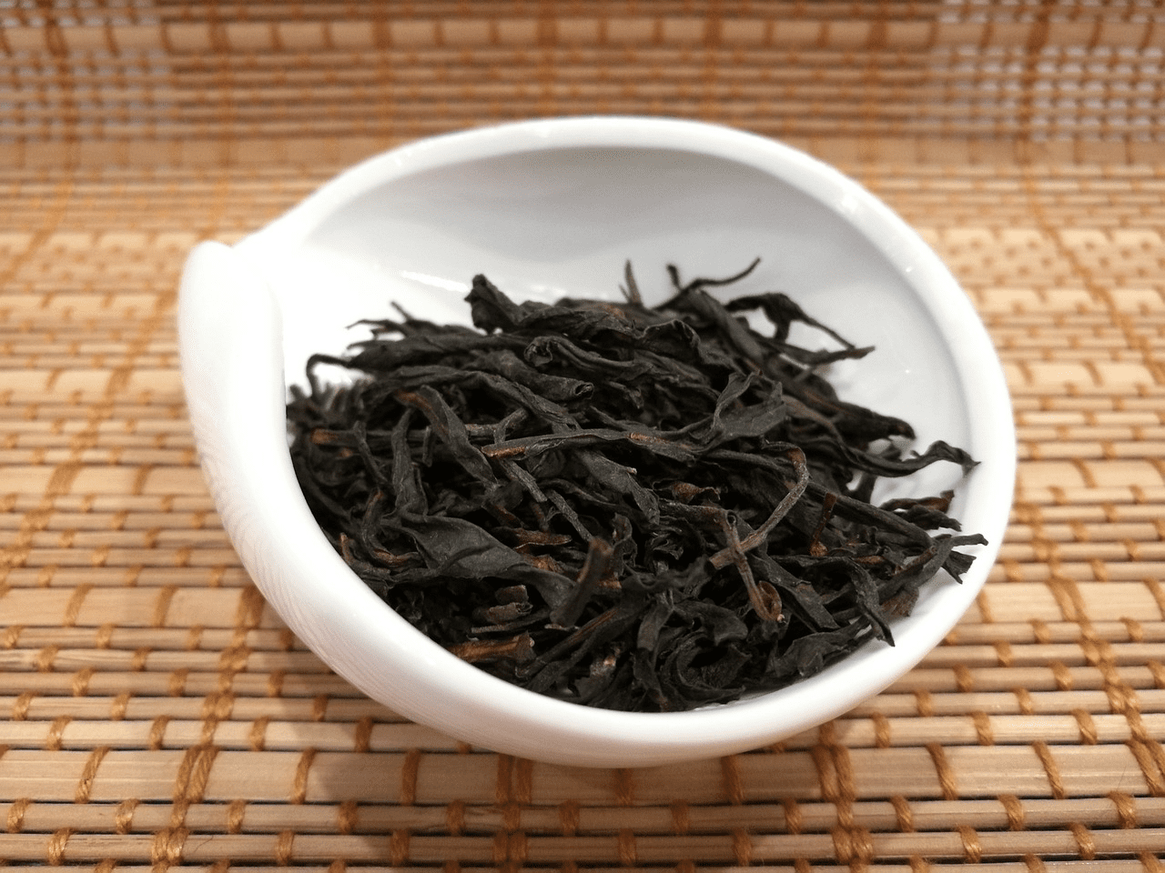 Oolong Tea: What Type of Tea is it? Exploring the Unique Charm of Qing Tea.-1