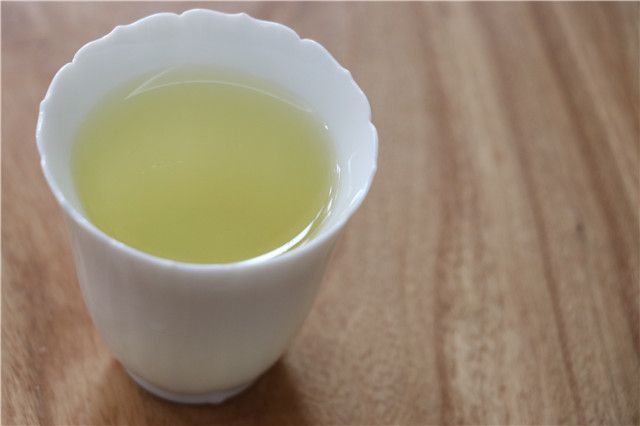 Differences Between Black and Green Tea-2