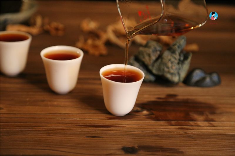 Which is More Suitable for Long-term Storage: Sheng Pu'er or Shou Pu'er?-9