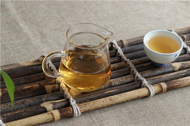 What Are the Taboos of Drinking Raw Pu'er Tea?-2