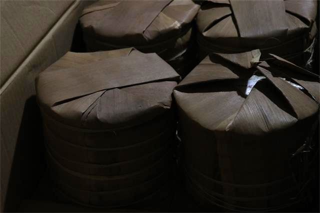 Why Should Pu'er Tea Be Stored in a Dry Warehouse?-1