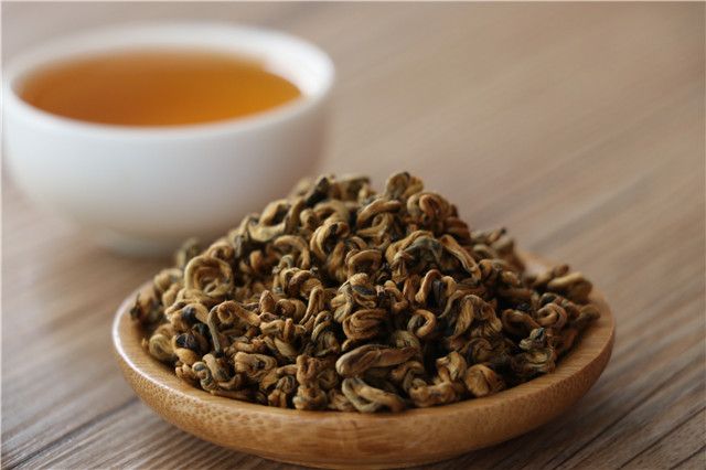 Benefits and Taboos of Drinking Black Tea for Women-1