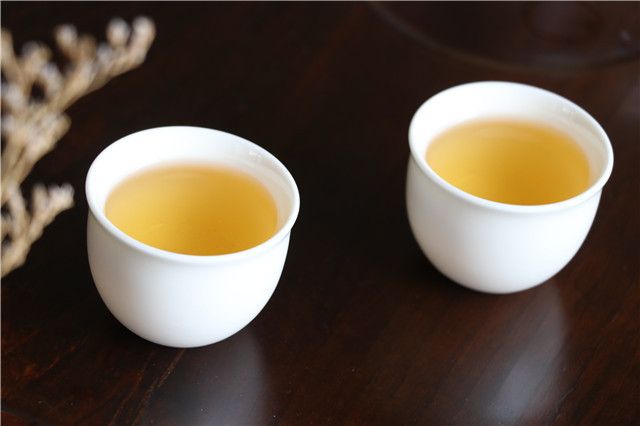 Puer Tea: Should You Choose Raw or Ripe for Weight Loss?-2