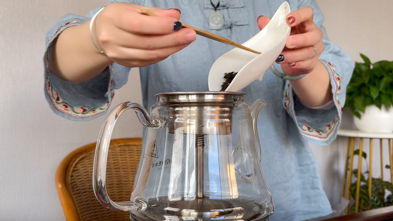 Should You Discard the First Infusion When Brewing Tea?-2