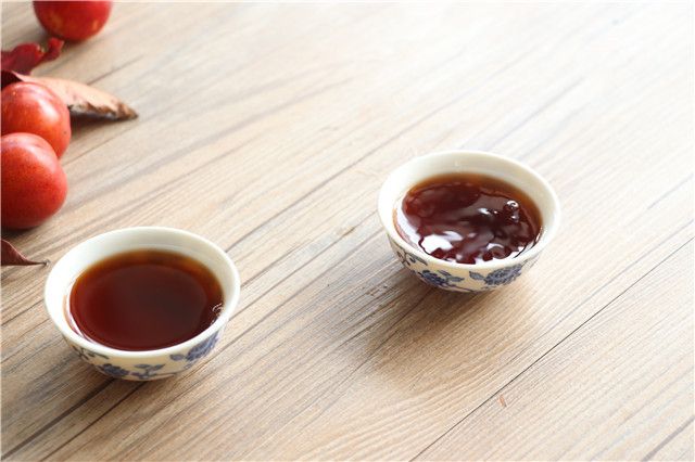 Is it Good for Your Health to Drink Ripe Pu'er Tea Daily?-2