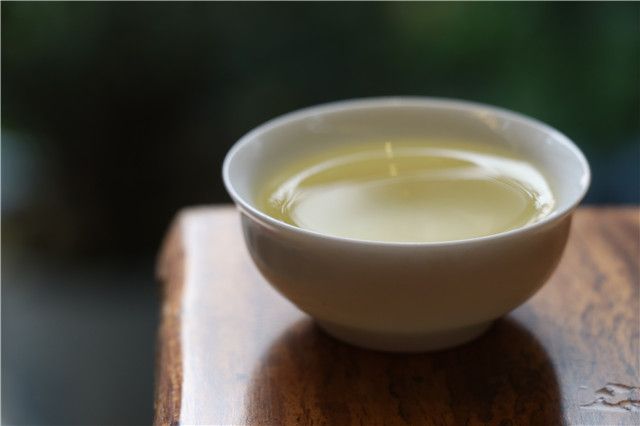 Enduring Charm of Tea: Finding Inner Peace in Its Aroma-2