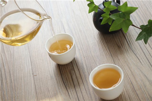 Drink Tea in Moderation: How Much Is Healthy Per Day?-3