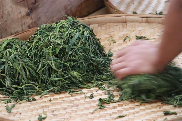 Is the Kneading Process of Pu'er Tea Really Crucial?-2