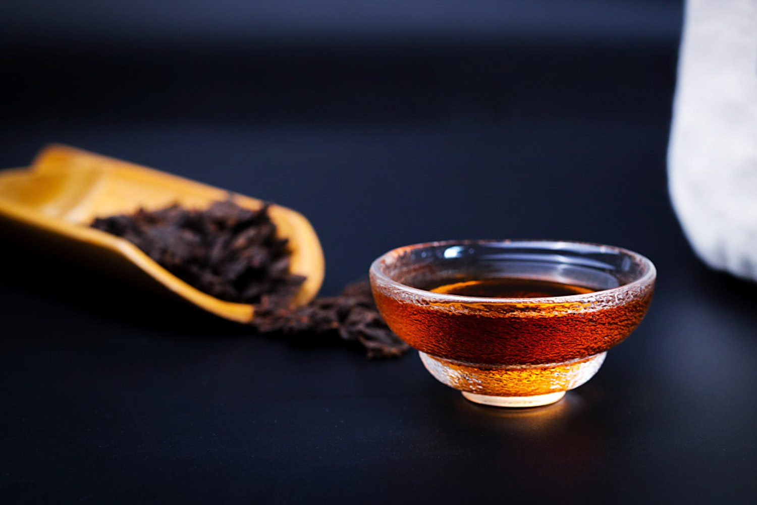 How to Brew a Perfect Cup of Pu'er Ripened Tea-4