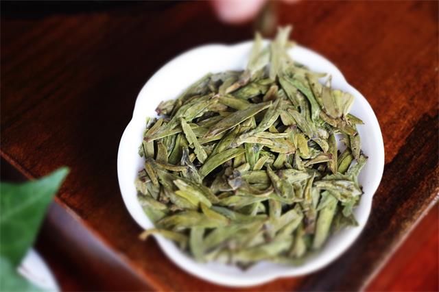 The maximum shelf life of Pre-Ming Longjing tea is how many years-1