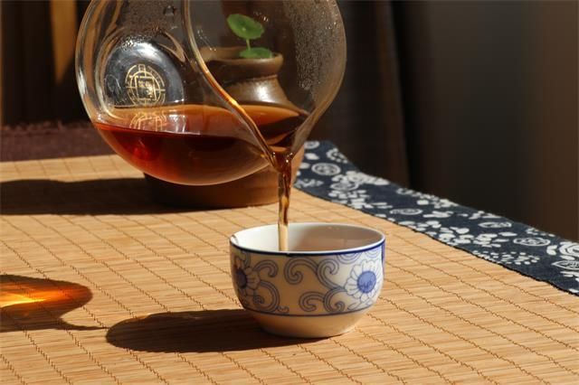 Camphor, Lotus, Orchid Aromas... Where Do Pu'er Tea's Scents Come From?-2