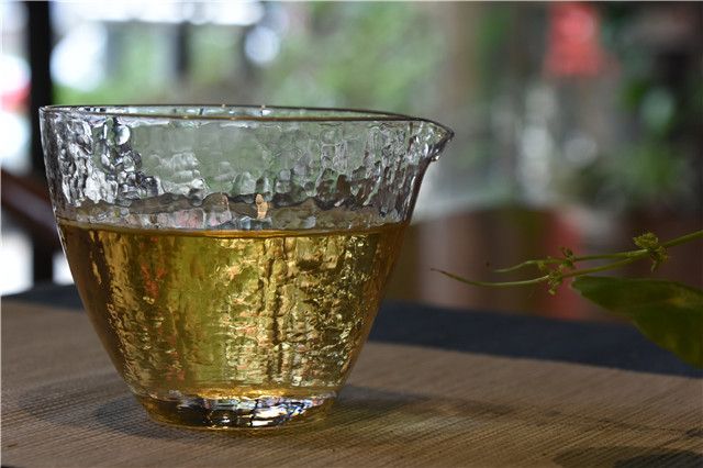 Drinking Pu'er Tea: Be Mindful of These Taboos!-1