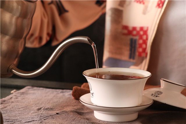 How to Drink Pu'er Tea and Its Benefits-1