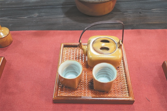 The Zen Aesthetics of Tea Ware