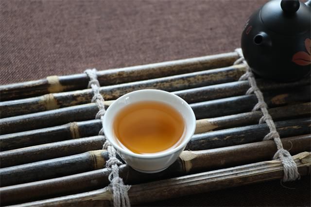 Puer Tea's Secondary Metabolites: How Do They Contribute to Better Health?-2