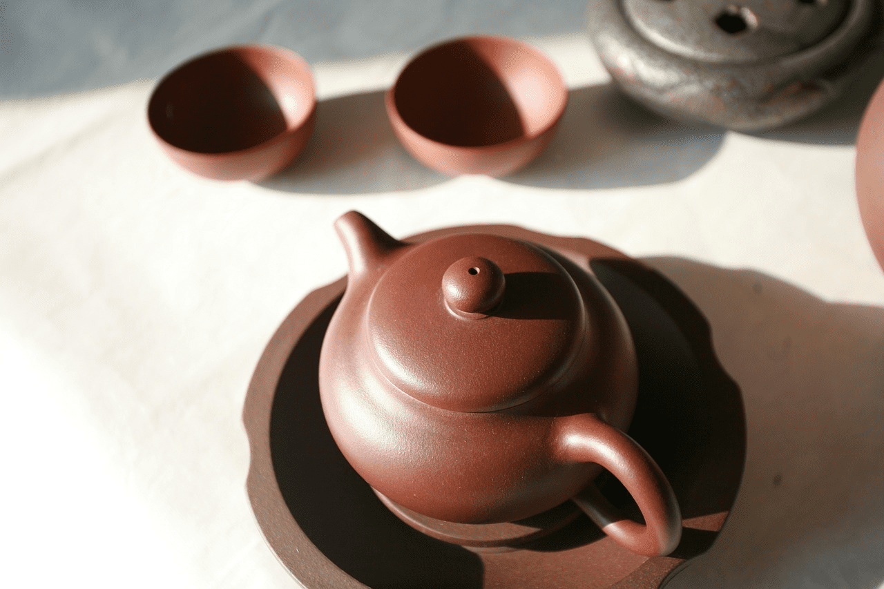 How to Identify a Purple Clay Teapot? A Beginner's Guide-1