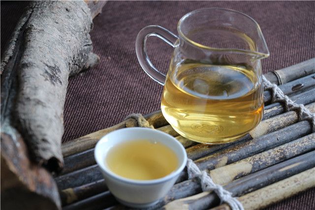 Drink Tea in Moderation: How Much Is Healthy Per Day?-2