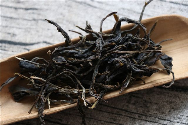 How Much Does Good Pu'er Spring Tea Cost per Pound?-2