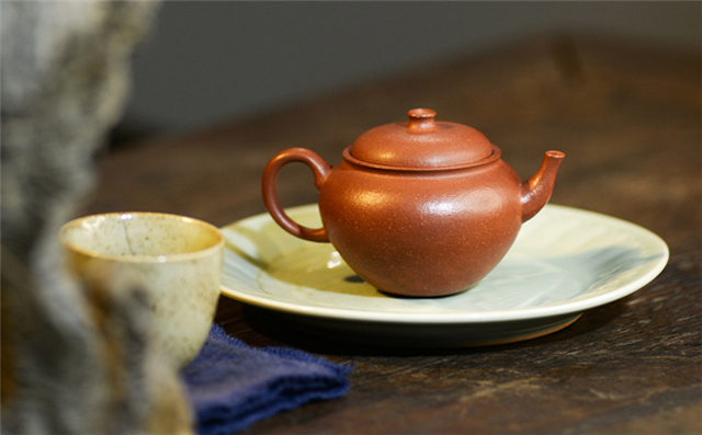 Why does tea steeped in a Purple Clay Teapot taste richer than tea steeped in a Gaiwan?-3