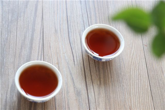 Benefits of Drinking Pu'er Tea Long-Term-2