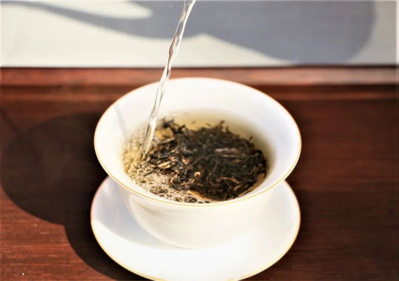 Black Tea, Can It Be Brewed Like Green Tea? 3 Tips to Make Your Black Tea Tastier-5