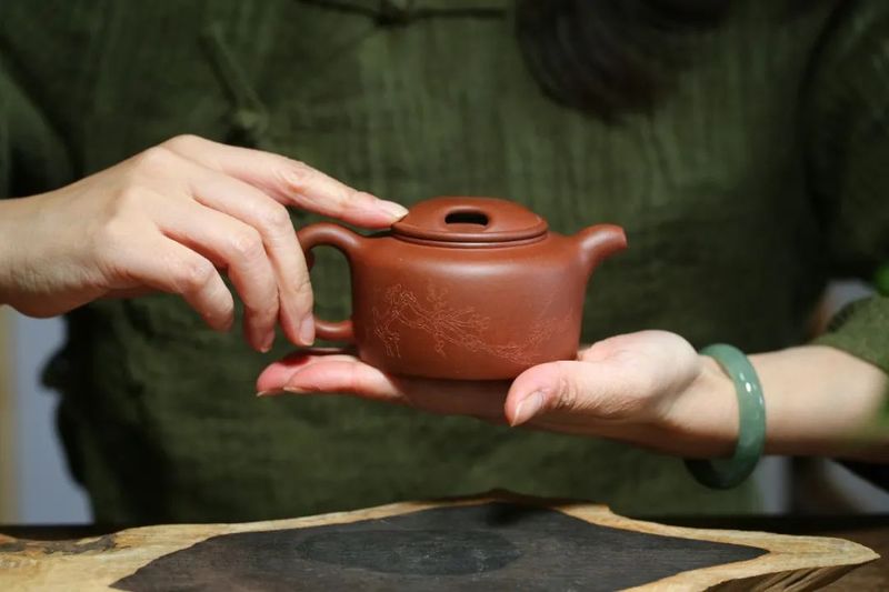 What type of Purple Clay Teapot is suitable for brewing Black Tea?-1