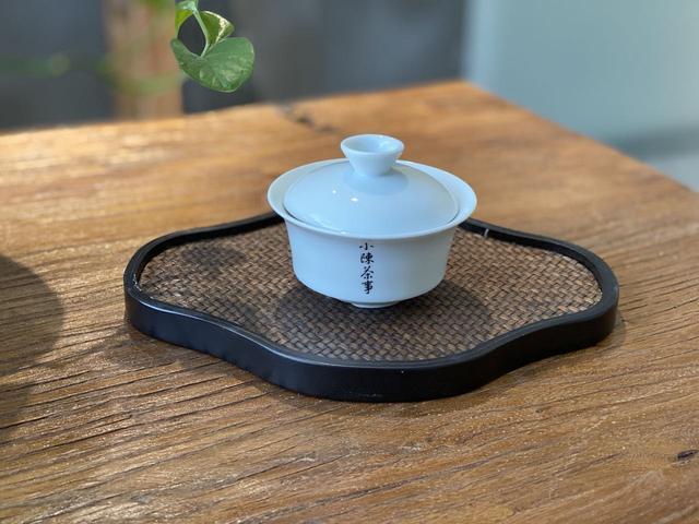 Gaiwan Tea Brewing: A Perfect Blend of Tradition and Modernity-4