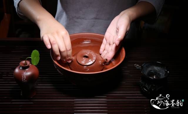 Is Tofu Boiling Necessary for the Initial Use of a Purple Clay Teapot?-10