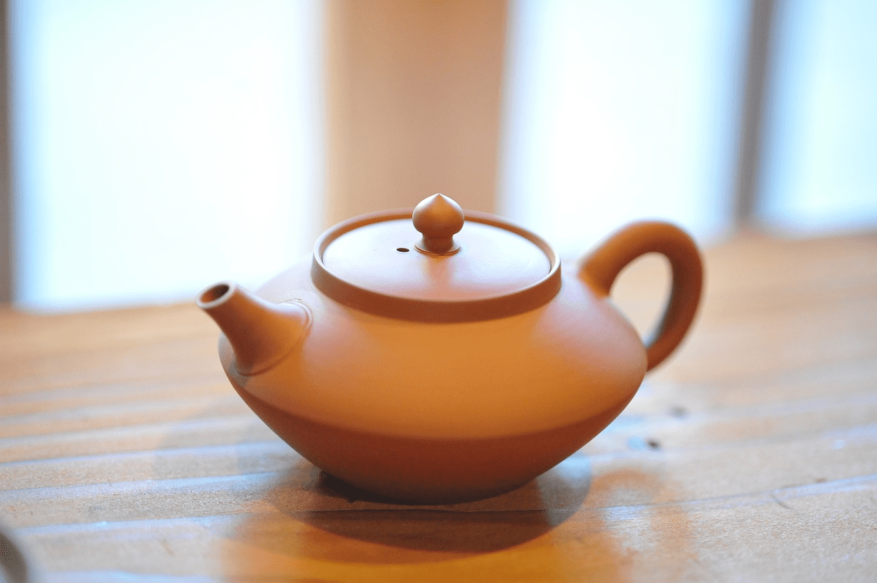 A Comprehensive Guide to Initiating and Nourishing Your New Teapot, Making Your Tea Utensil Shine-1