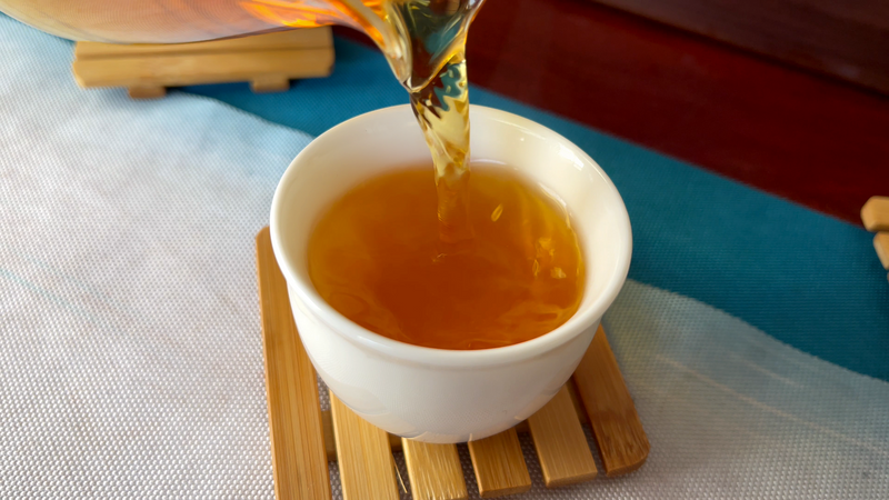 The Benefits and Efficacy of Drinking White Tea-3