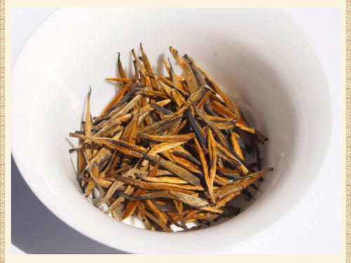 How to Perfectly Brew Yunnan Golden Needle Tea: A Journey of Aromatic Delight-3