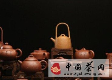 Discussion on the Renowned Yixing Purple Clay Teapot, 