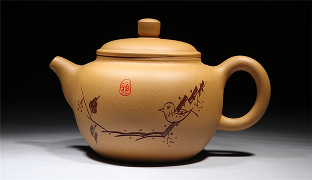 Tens of thousands of yuan for a Purple Clay Teapot—is it because the clay is particularly expensive, or...?-2