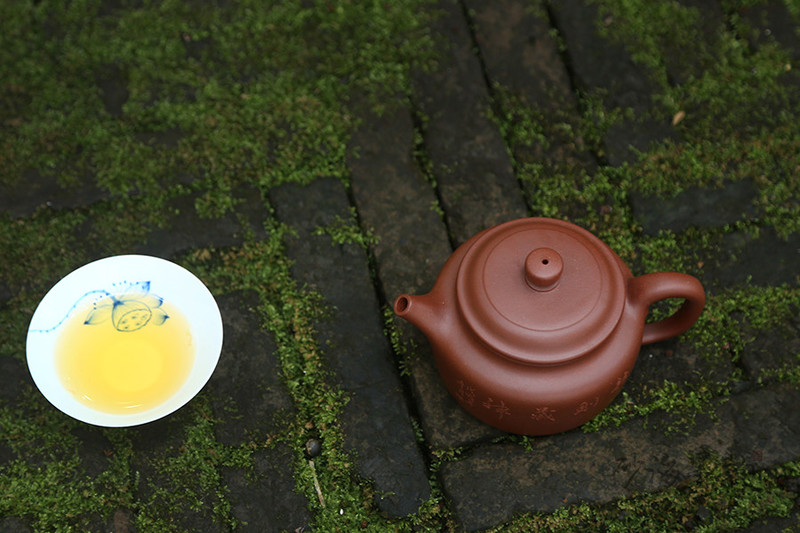 Why is it so difficult to match a replacement lid for a Yixing clay teapot?-3