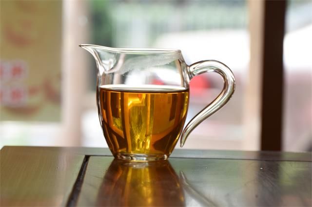 The Benefits and Effects of Black Tea, Suitable Groups for Drinking Black Tea-1