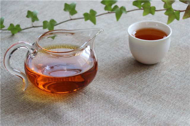 The Benefits and Effects of Black Tea-2