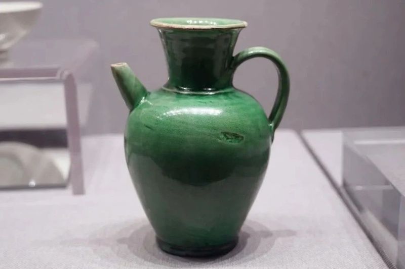 A Hundred Ways to Use Tea Utensils in the Tang Dynasty-12