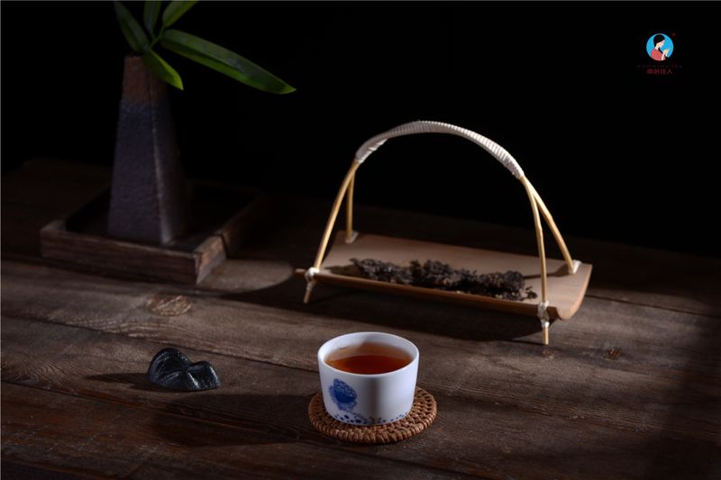 Which is More Suitable for Long-term Storage: Sheng Pu'er or Shou Pu'er?-5