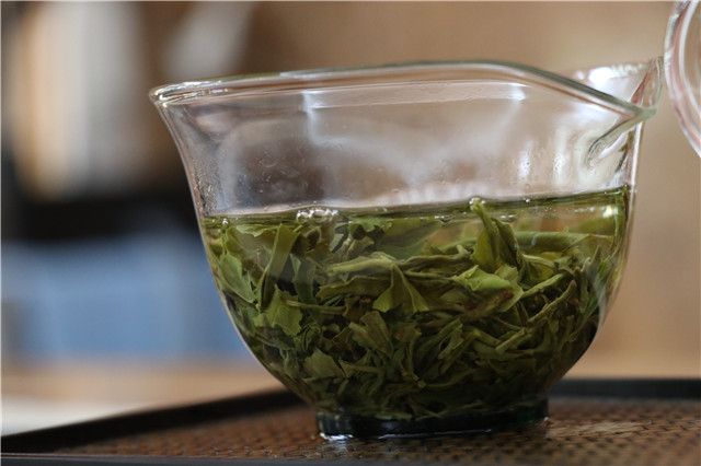 Differences Between Black and Green Tea-1