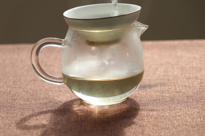 The Correct Method to Brew Pu'er Tea Dragon Pearls-3