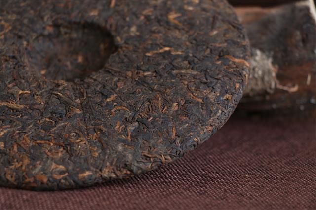 The Nature of Pu'er Tea to Understand for Brewing-2