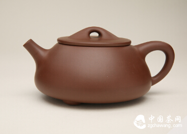 How Should One Appreciate a Purple Clay Teapot?-3